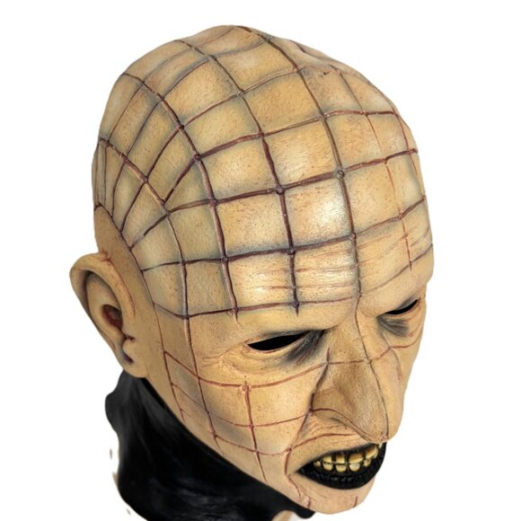Rare vintage 1993 Hellraiser Pinhead  Cinema Secrets mask NWT NOS - Picture 9 of 14